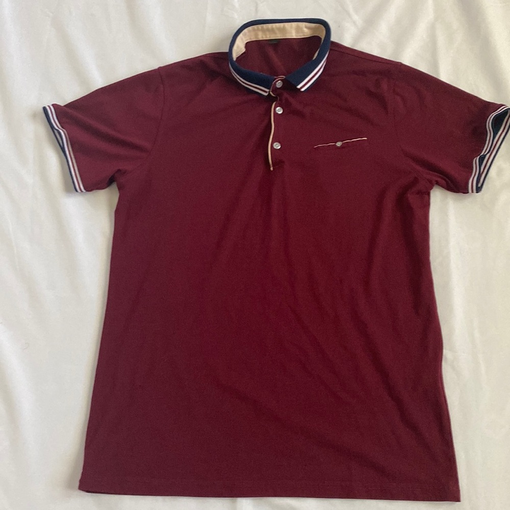 Red polo